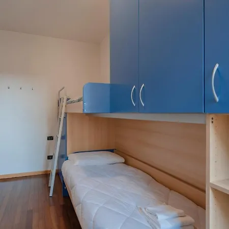 Apartment Attico In Centro A Desenzano Del Garda *